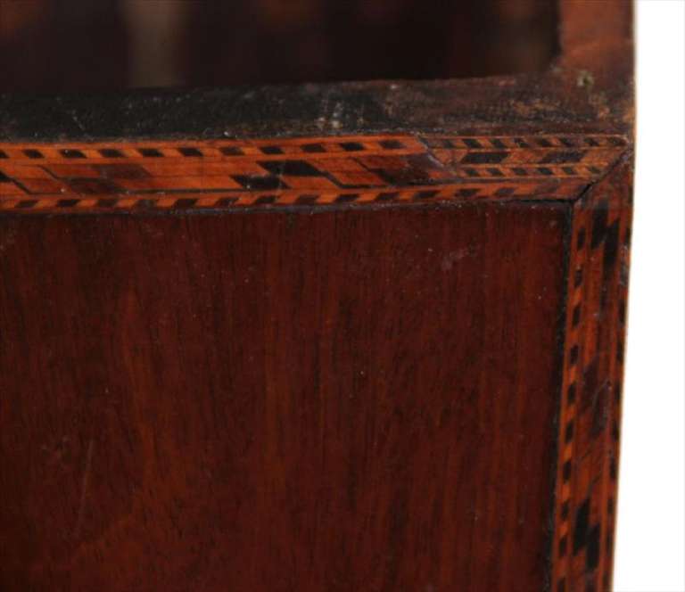 American Inlaid Mahogany Candle Box, 19th Century For Sale 2