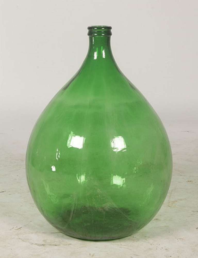 Early 20th Century Pair of Italian Green Glass Wine Bottles Adapted as Lamps 3