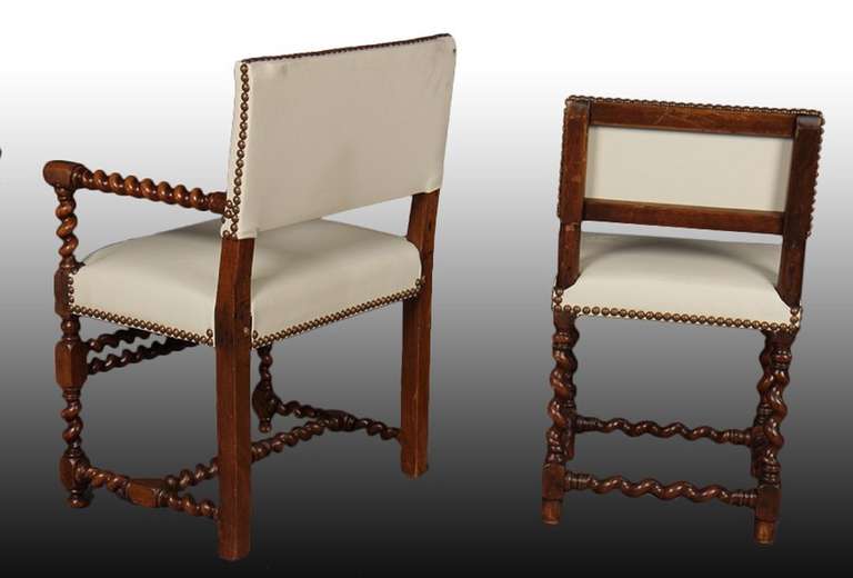 Early 20th Century Set of Twelve English Barley Twist Walnut Chairs 3