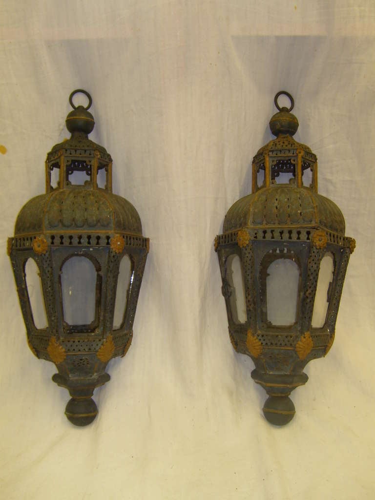19th Century Pair of 19th Century Italian Toleware Lanterns