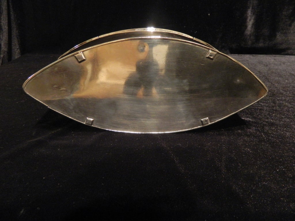 English Silver Caviar Boat on Diminutive Square Feet, Late 19th Century For Sale 6