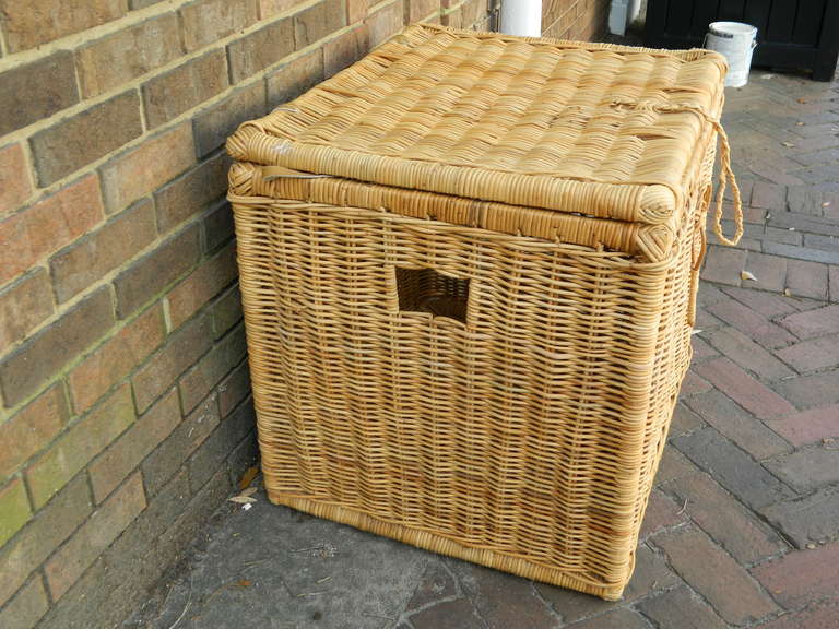 Pair of Early 20th Century French Large Wicker Storage Baskets 1