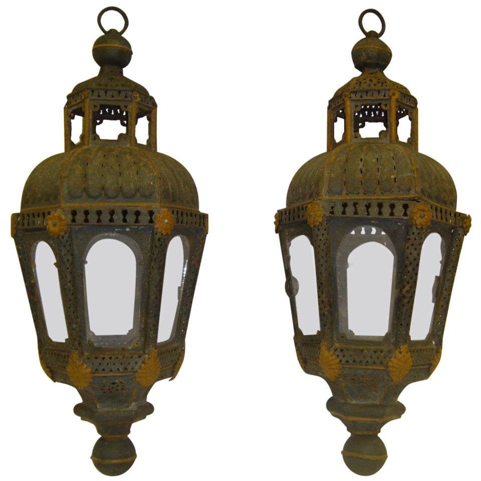 19th Century Pair of Italian Toleware Lanterns