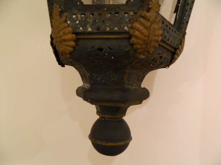 19th Century Pair of Italian Toleware Lanterns 3