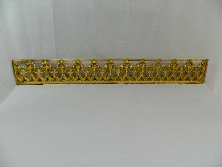 Early 20th Century Pair of French Carved Gilded Architectural Elements or Fragments