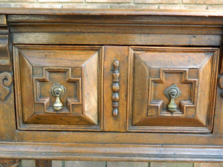 17th Century English Oak Two Drawer Sideboard In Good Condition In Savannah, GA
