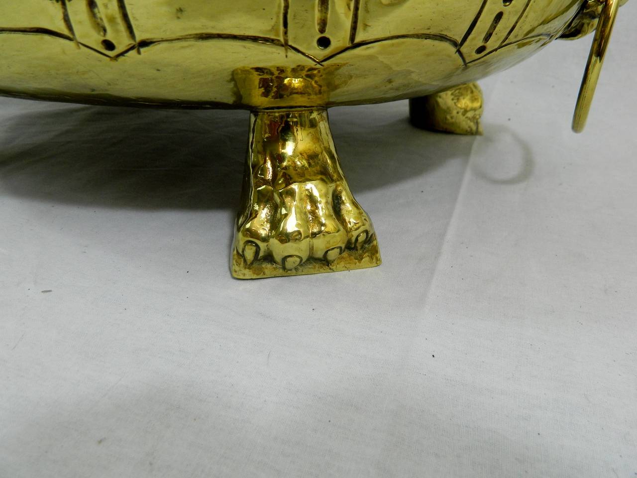 19th Century Polished Brass Large Jardiniere or Planter with Hollow Feet For Sale 4