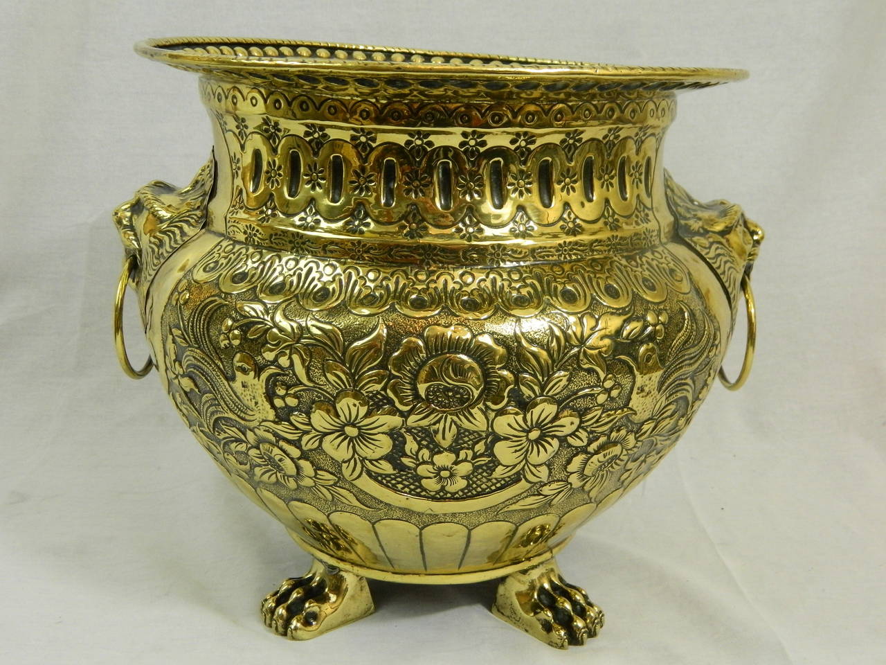 19th Century Polished Brass Large Jardiniere or Planter with Original Liner on Cast Feet