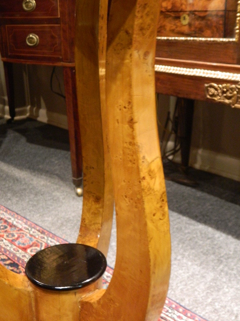 Pair of Biedermeier Style Pedestals with Ebonized Wood Tops, 20th Century 2