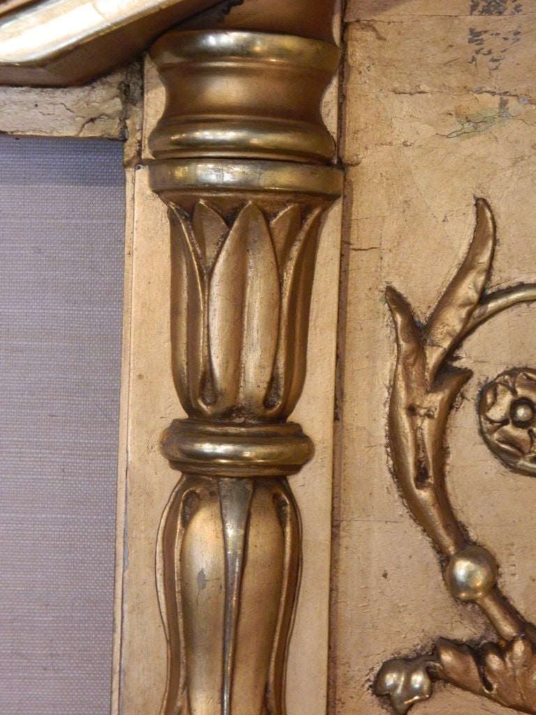 Miroir en bois doré de style Empire suédois, début du 19ème siècle en vente 3