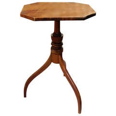 Early 19th Century American Mahogany Federal Candle Stand or Side Table