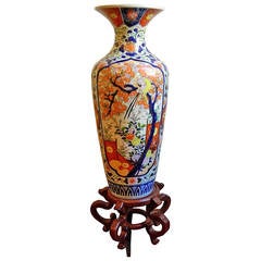 Imari Porcelain Palace Urn or Vase on Wood Stand, Late 19th Century