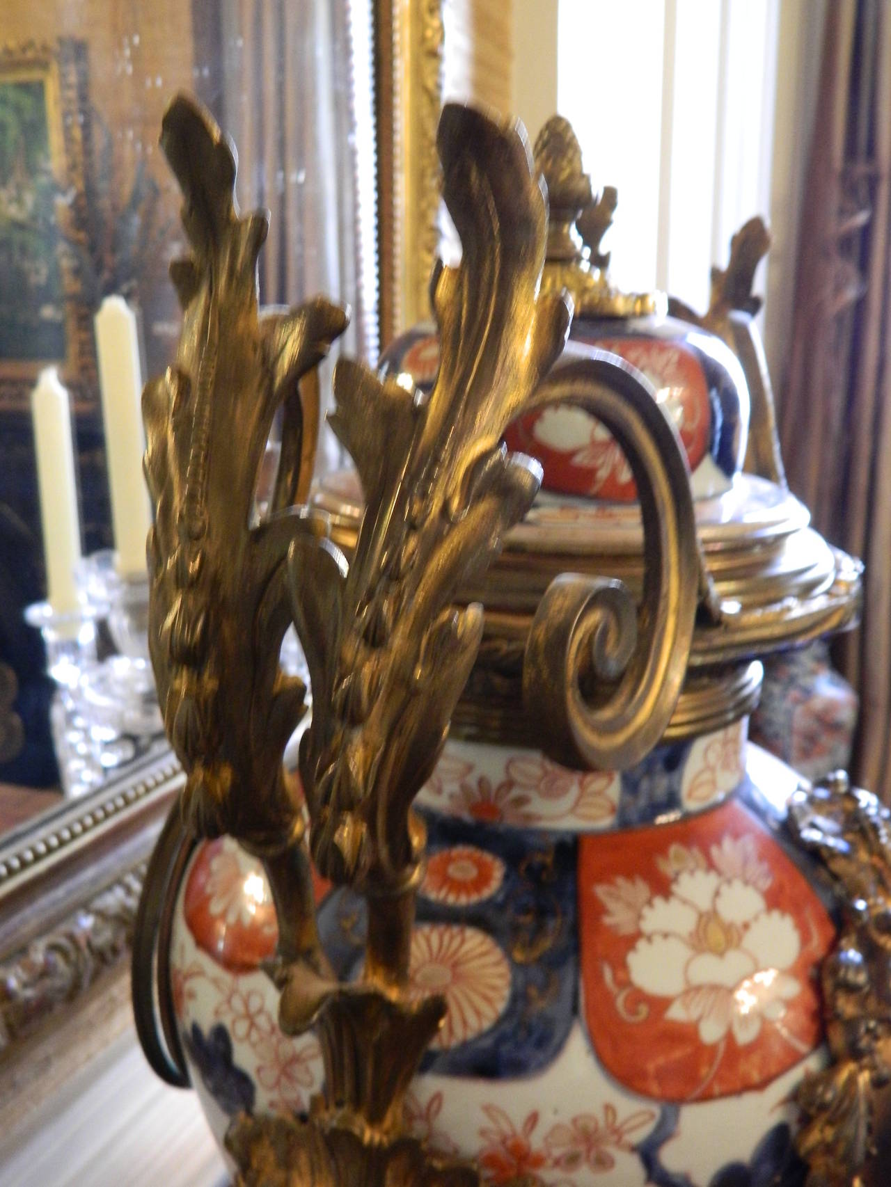 Louis XV Imari Porcelain Vase with Bronze Dore Garniture Mantel Clock In Excellent Condition In Savannah, GA