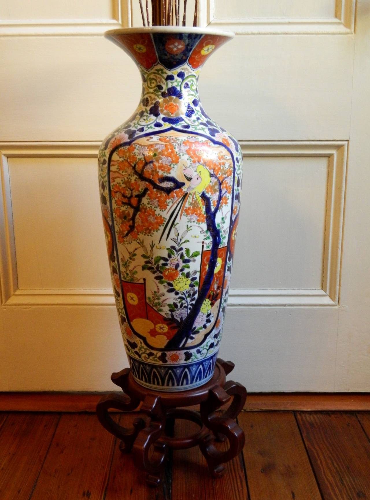 Japanese Imari Porcelain Palace Urn or Vase on Wood Stand, Late 19th Century