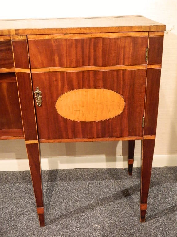 Late 18th Century Rare Size Regency Sideboard with Satinwood Inlaid Top For Sale 2