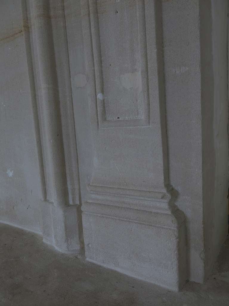 Louis XIV Period Fireplace in Limestone with Trumeau Original, 17th Century For Sale 4