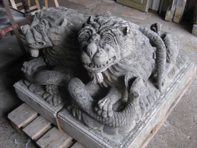 Statues 'Pair' Lions Canova Renaissance Style Hand Carved Limestone 20th Century For Sale 2