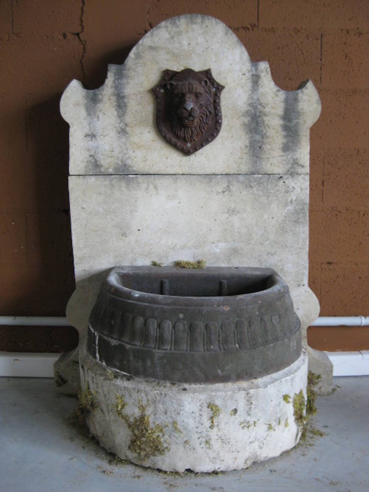 French Antique Limestone and Iron Fountain, Provence, 19th Century, France 2