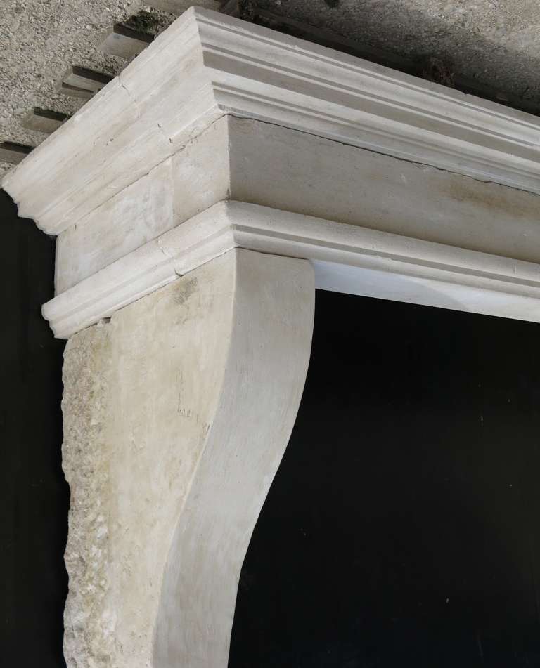 French Louis XIII Style Fireplace in Limestone circa 1800s Lorraine, France 2