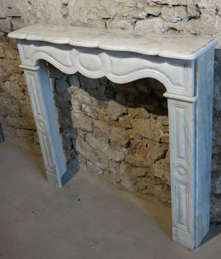 French Louis XV Style Marble Fireplace Handcrafted circa 1870 France 4
