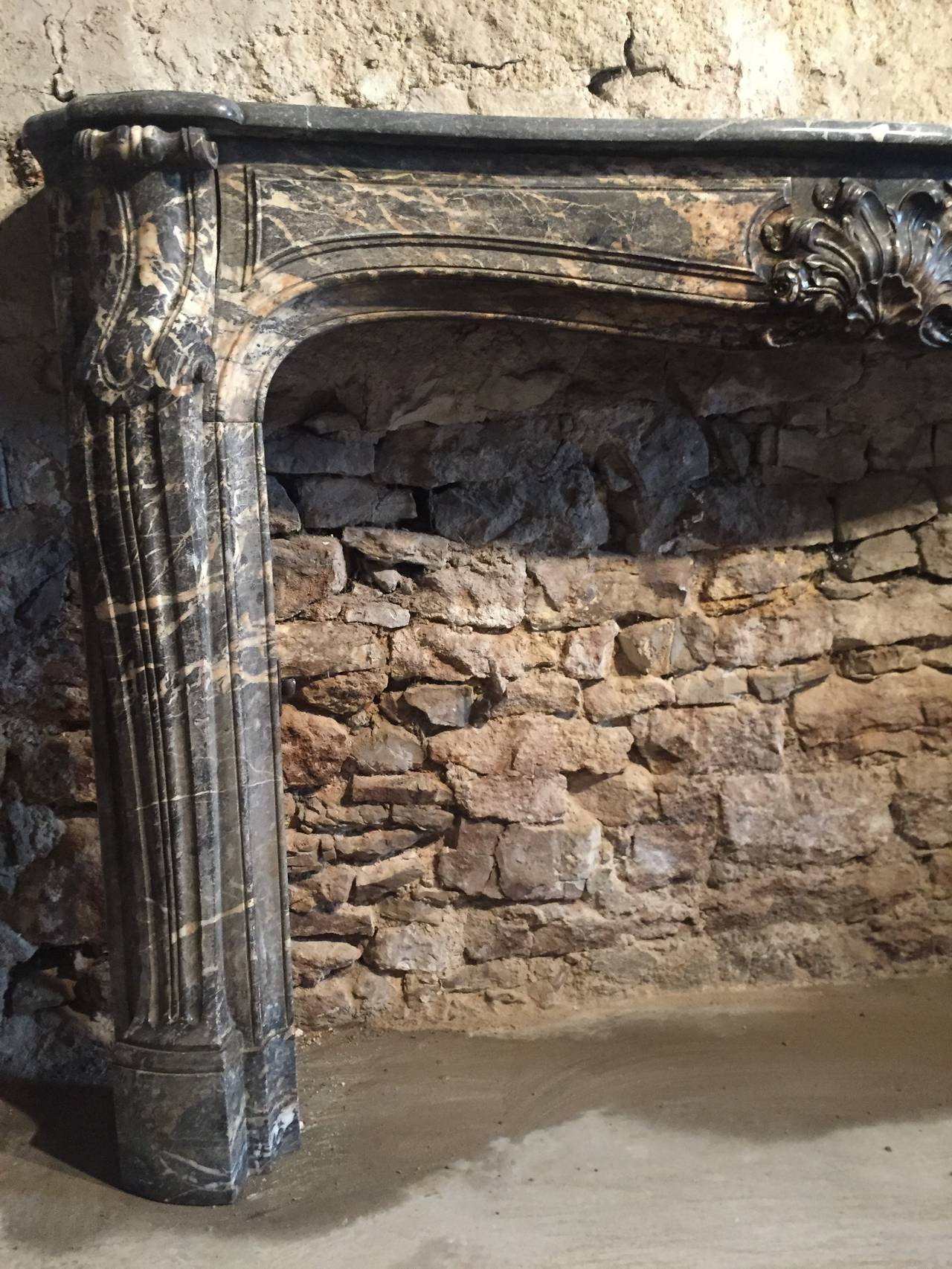French Royalty Regence Period Fireplace Solid Marble Original 18th Century Paris In Good Condition For Sale In LOS ANGELES, CA