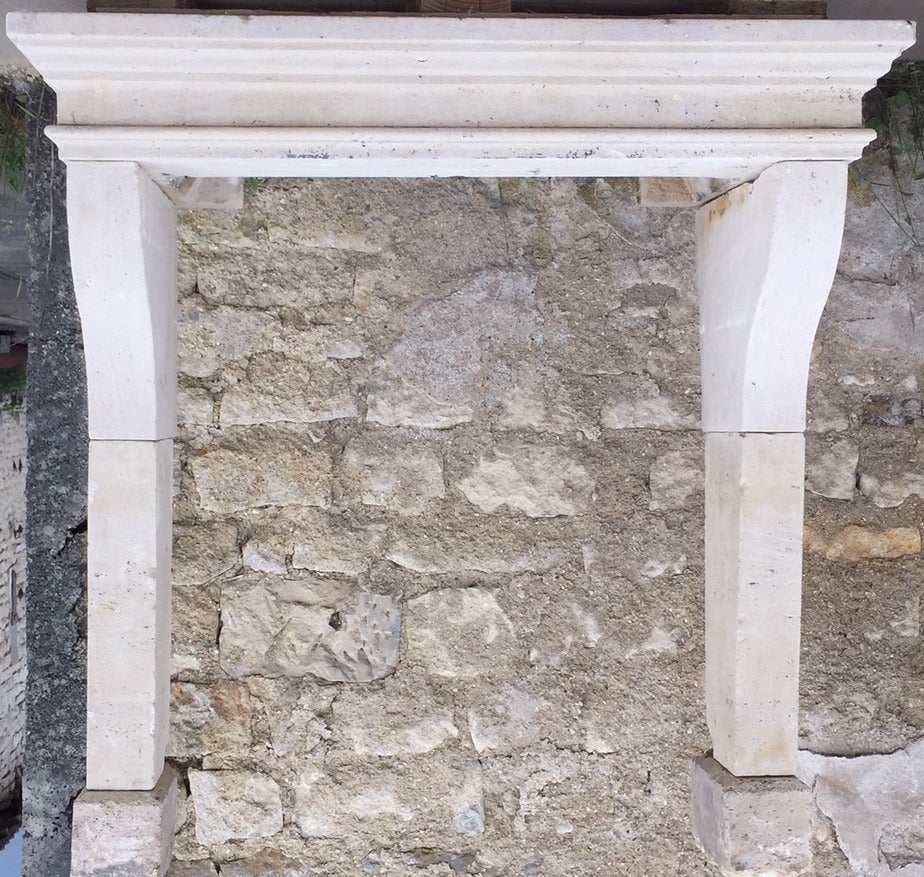 A rare pair of French antique Louis XIII style fireplaces mantels, hand carved in pure French limestone during the 18th century in France.

Excellent quality of Art work and quality of French limestone.
Original and authentic, no restoration, in