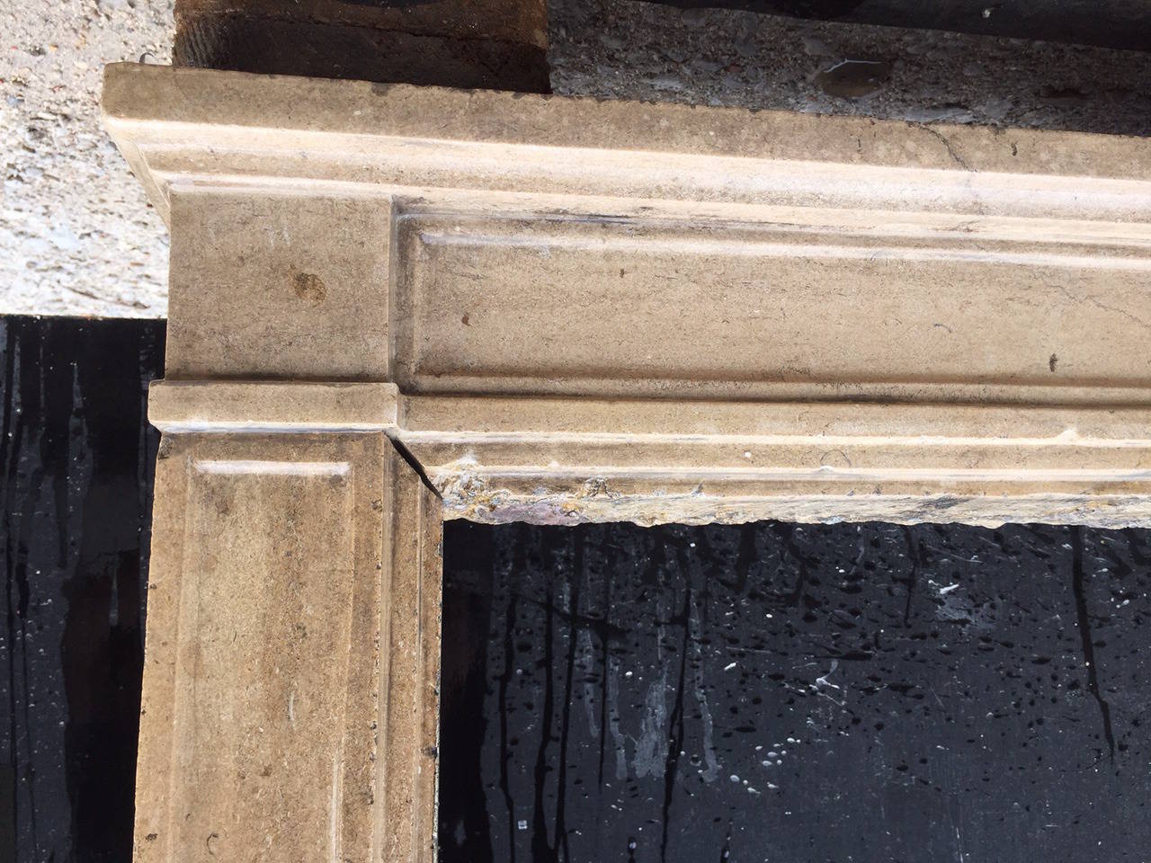 French Louis Philippe Style Fireplace Hand-Carved, circa 1830s, France For Sale 2