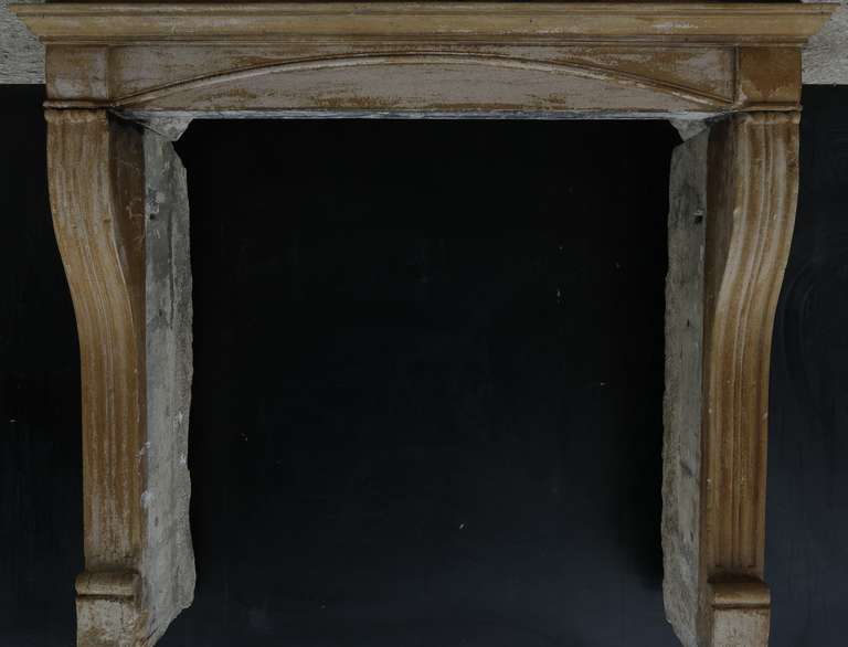 Original French antique limestone fireplace handcrafted in Fran,ce circa 1850s.
Beautiful carving and design with fluting on the curved legs.

Firebox dimensions:
Width 38.6 inches x high 36.3 inches x depth (at bottom leg) 10.7 inches.


   
