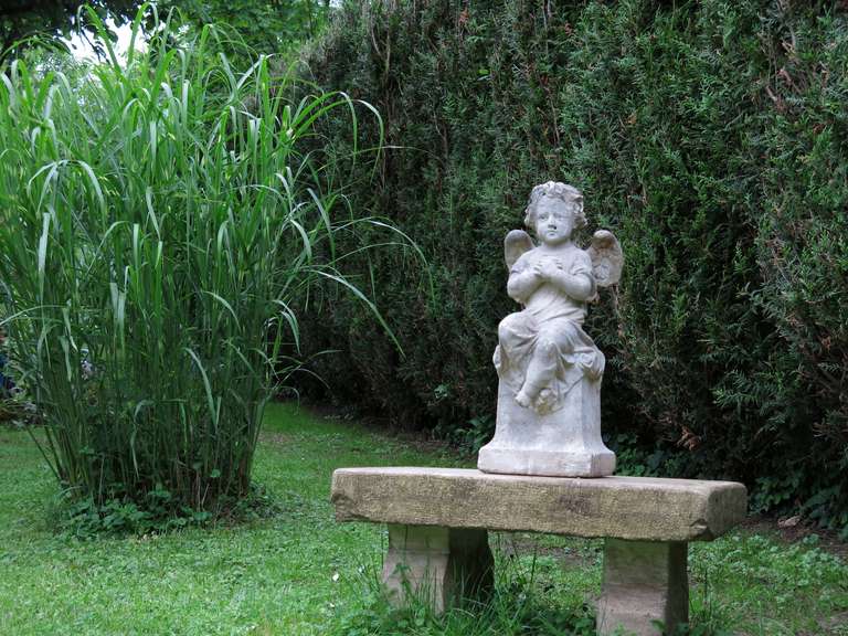 Louis XIV Angel Statue Called 