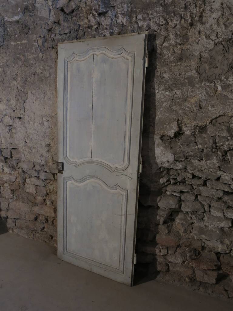 French Louis XV Period Door Hand Carved in Wood, 18th Century, France In Good Condition For Sale In LOS ANGELES, CA