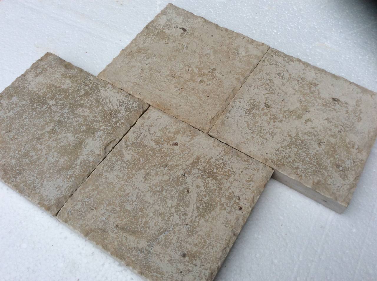 A French limestone style aged hand-finishing, great quality of pure French limestone.
Available in different patterns, size and thickness. Price per square foot.
   