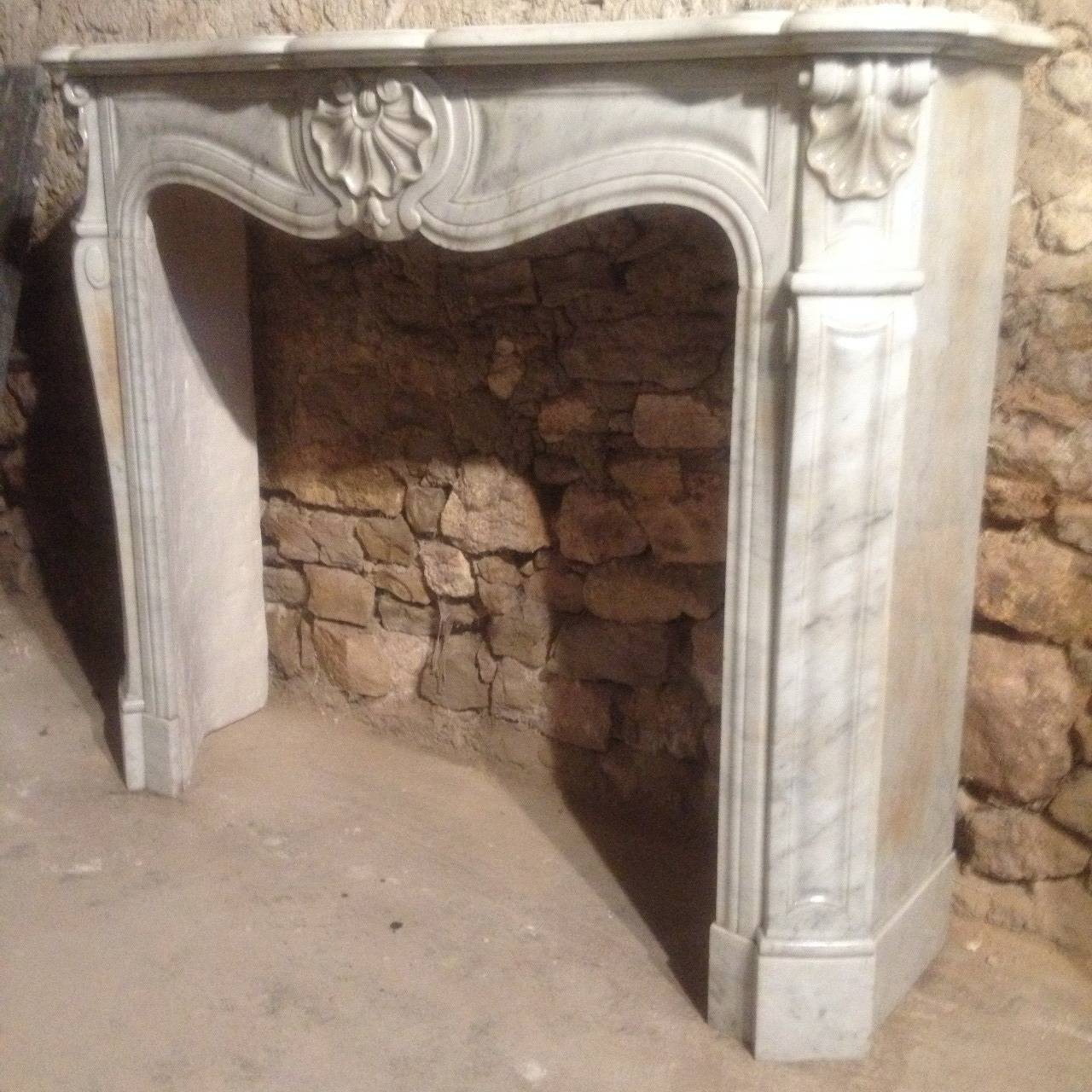 French Parisian Louis XV Style Fireplace in White Marble, circa 1800s, France 1