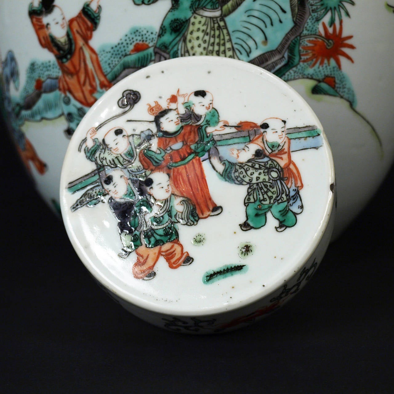 19th Century Chinese Famille Verte Ginger Jar In Excellent Condition For Sale In Paris, FR