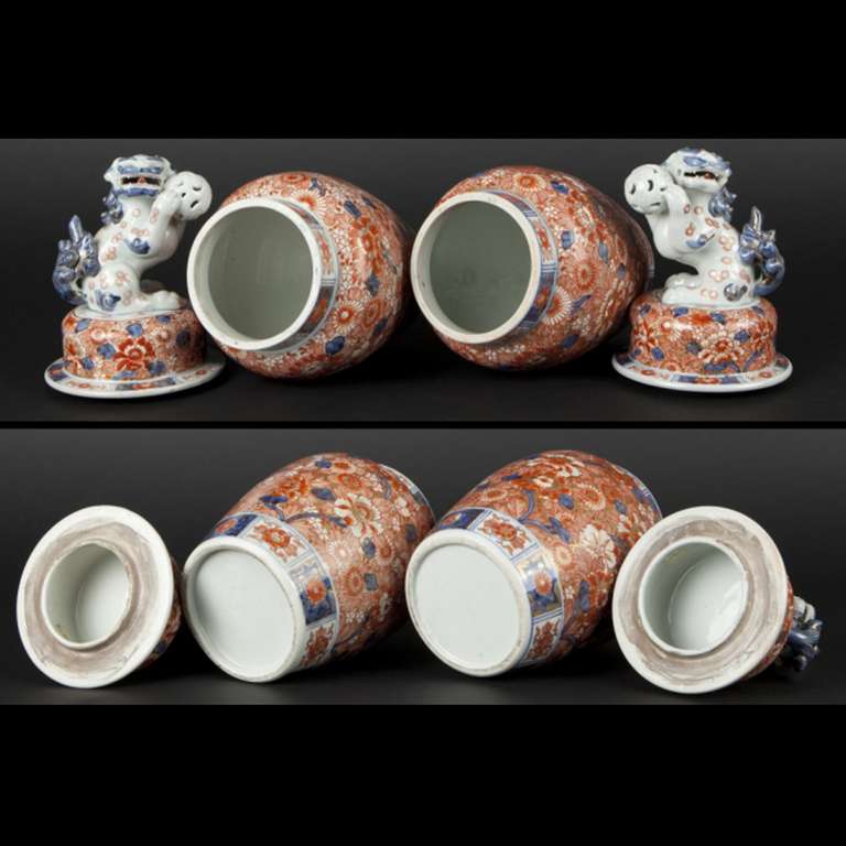 Hand-Painted Pair of Japanese Meiji Imari Covered Vases