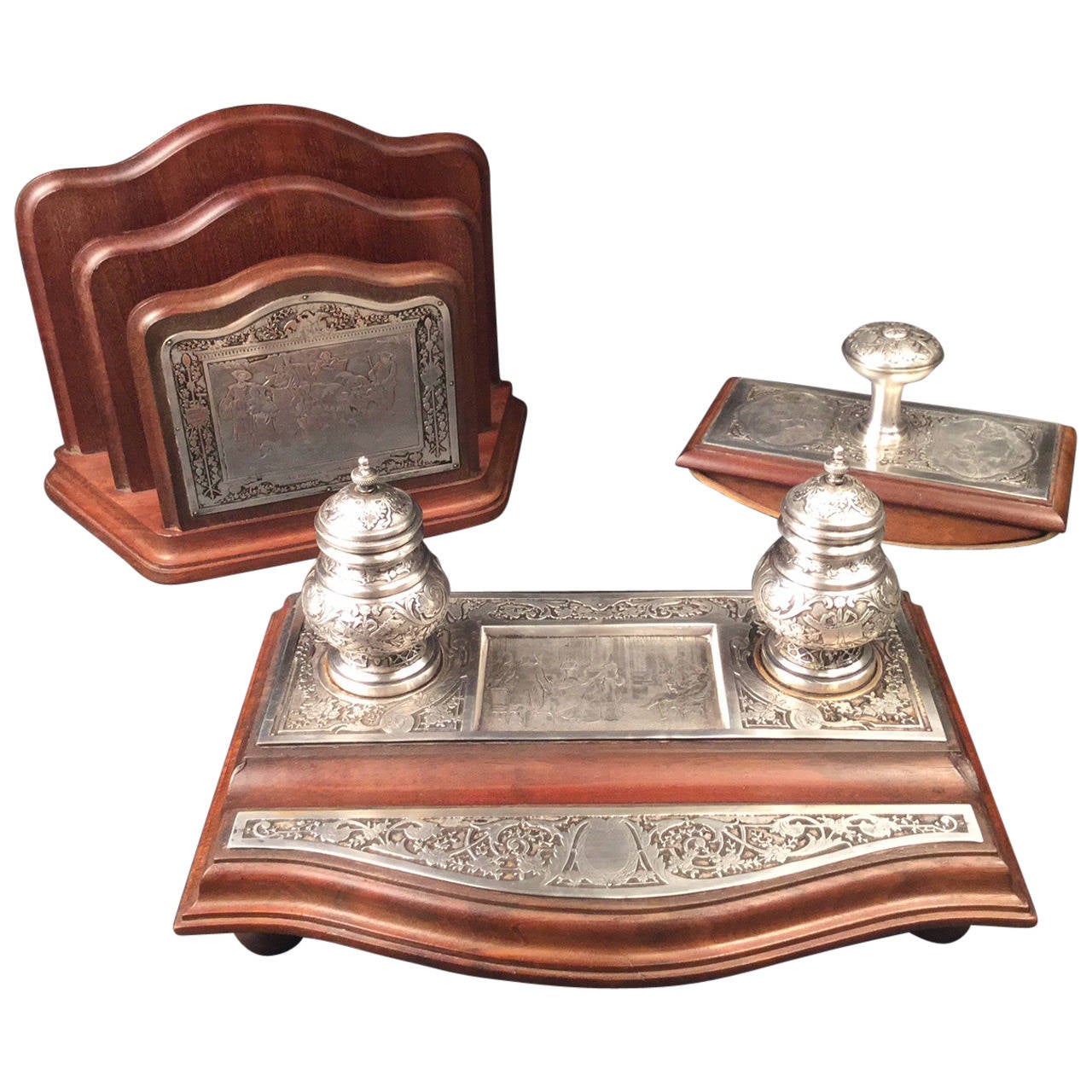 Late 19th century French Desk set with beautifull Inkwell. For Sale