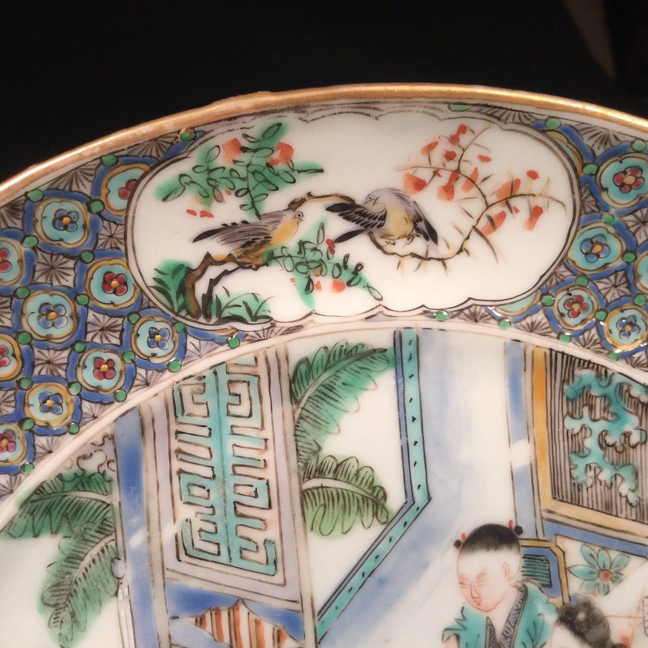 China, Pair of Chinese Export Green Canton Mandarin Plates, Mid-19th Century 4