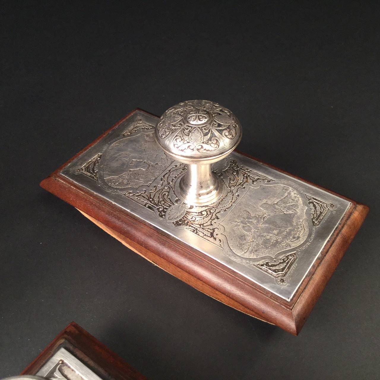 Late 19th century French Desk set with beautifull Inkwell. For Sale 3
