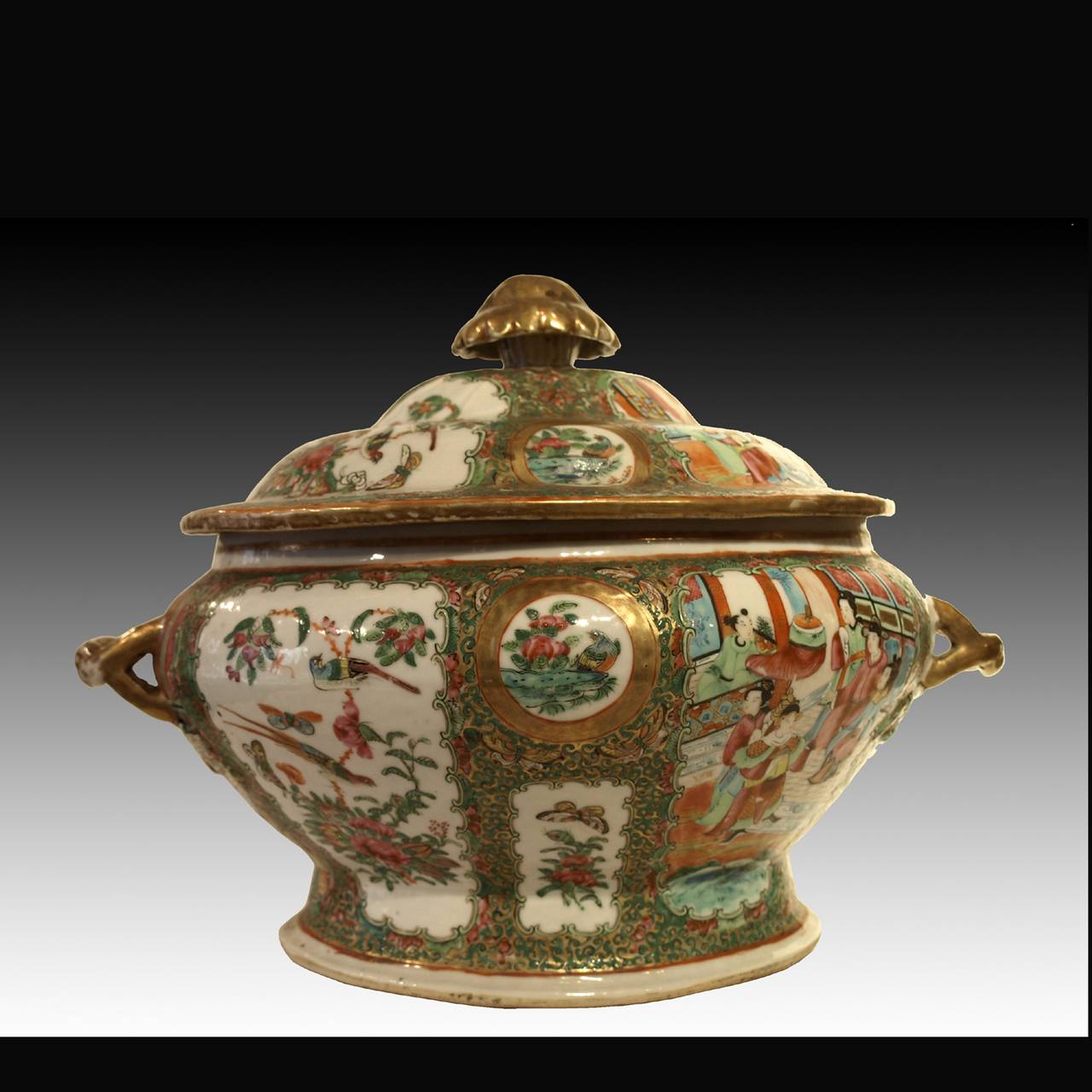 Chinese China, Canton, Tureen and Stand, 19th Century For Sale