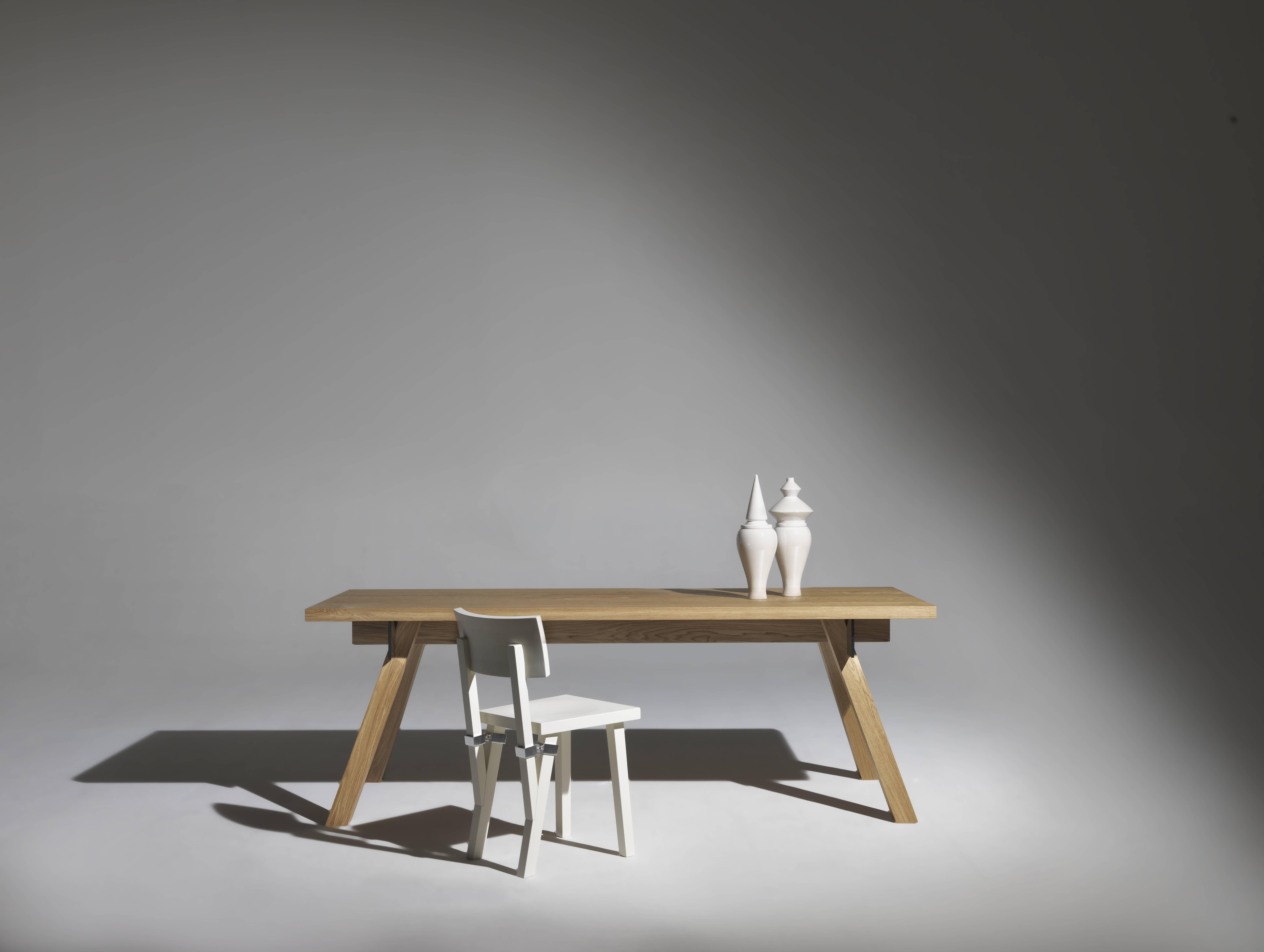 Moderne Table Torquemada en chêne brossé conçue par Philippe Starck pour Driade, 2017 en vente