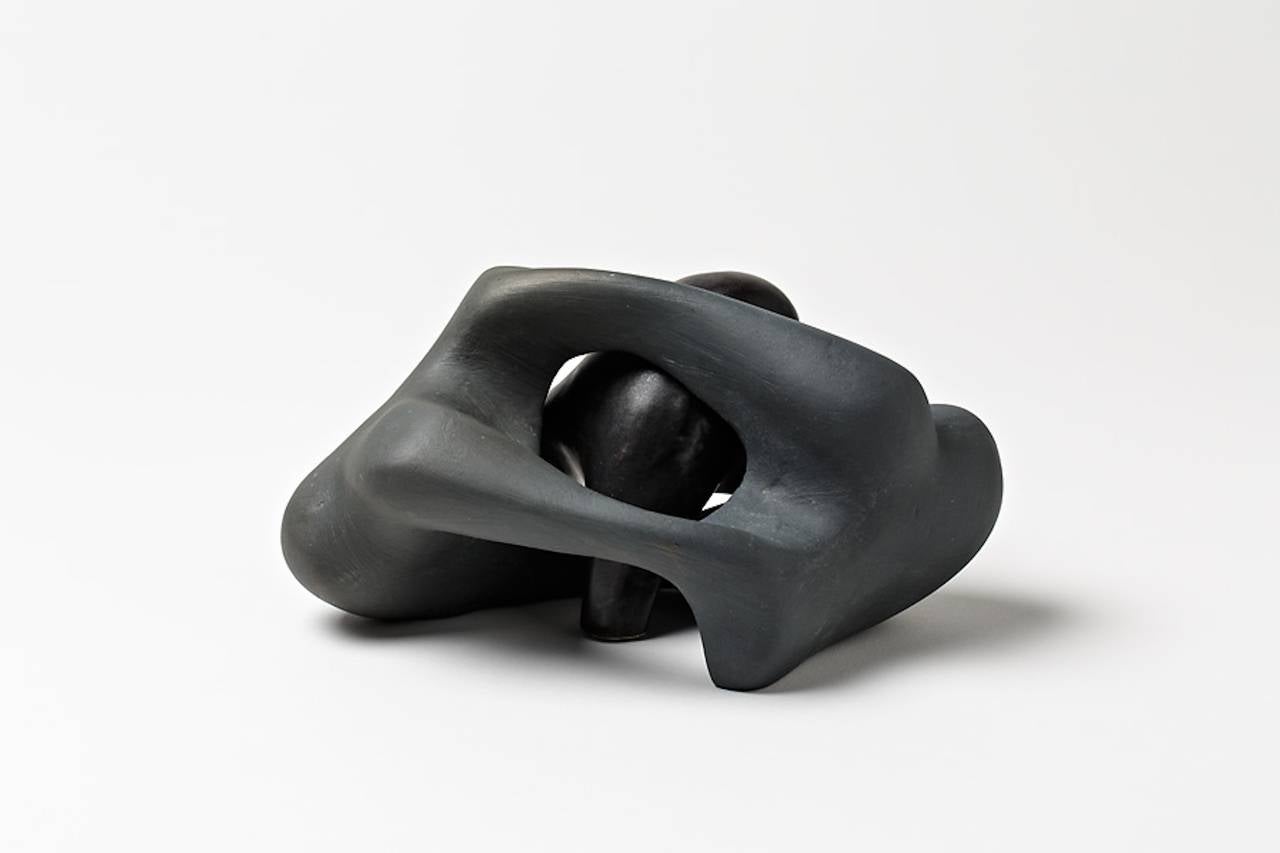 Francese Elegante scultura in porcellana di Tim Orr, circa 1970 in vendita