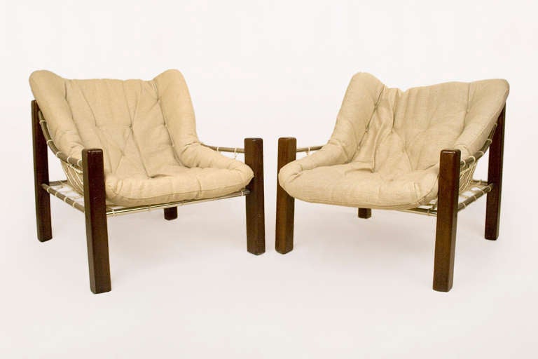 Pair of 1990 Brasilian armchairs wood, chromed metal and linen.
Perfect condition.