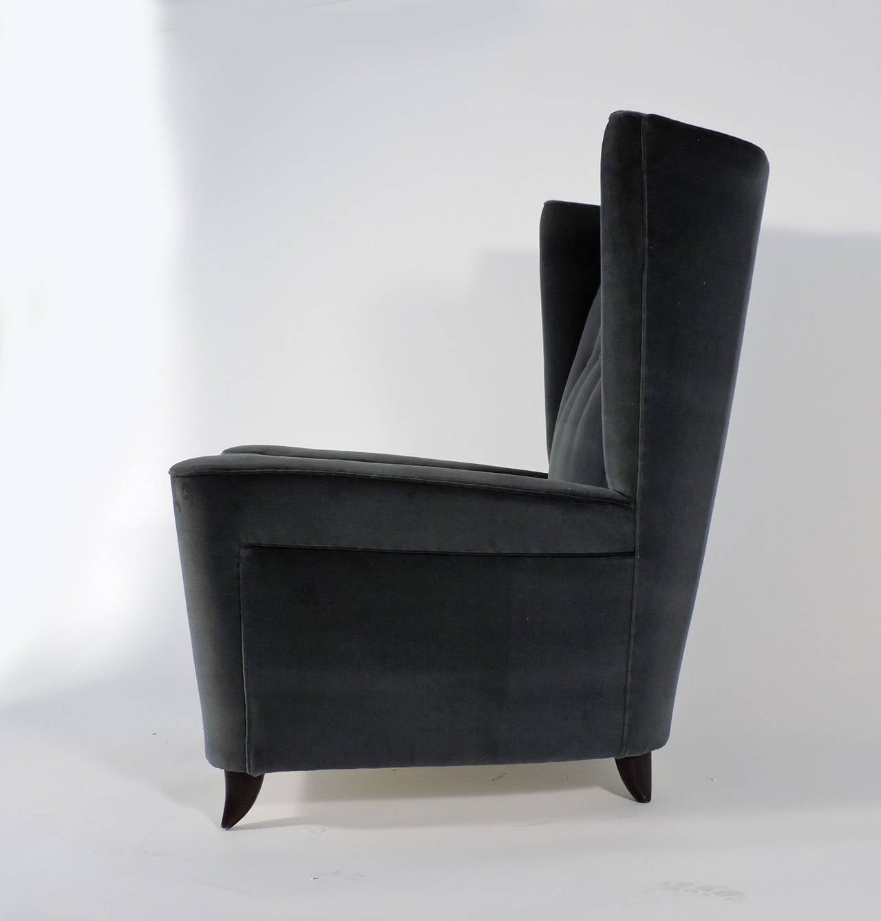 Mid-Century Modern Large Paolo Buffa Armchair