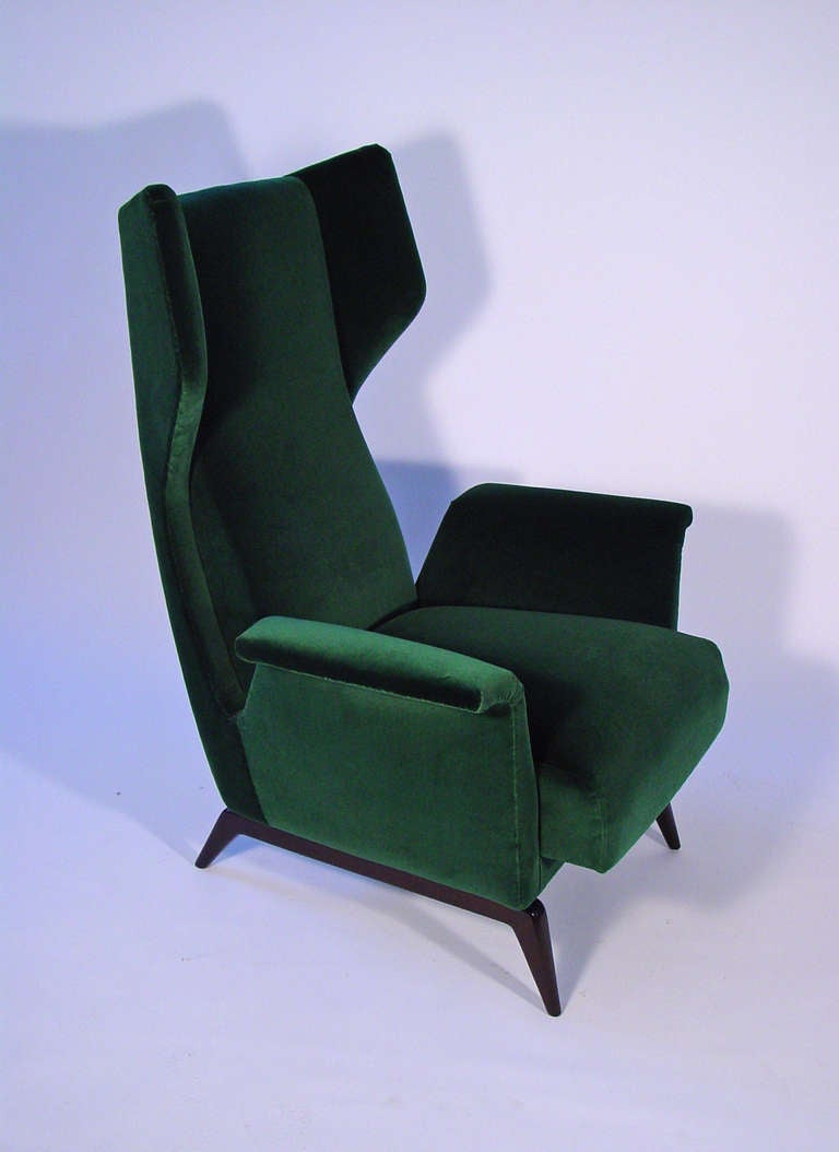 A Breathtaking Pair Of Italian 1950's Armchairs 4