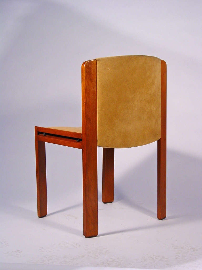 Set of 8 "300" chairs by Joe Colombo