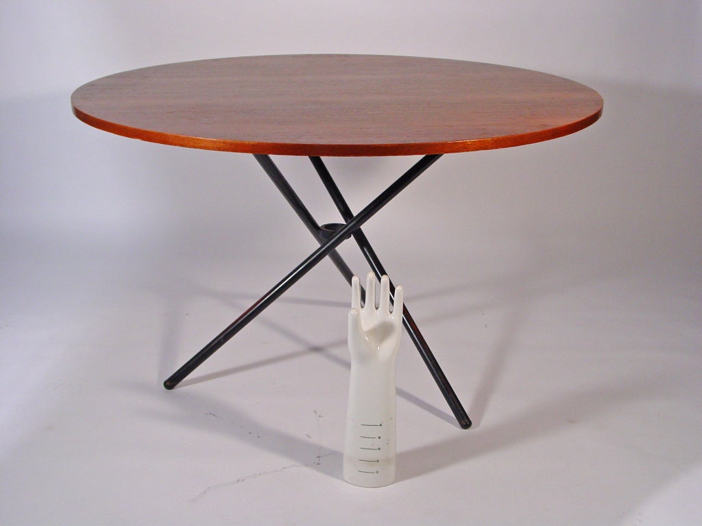 Lacquered Jurg Bally Adjustable Wood top Circular Table for Arform. Italy 1950s For Sale