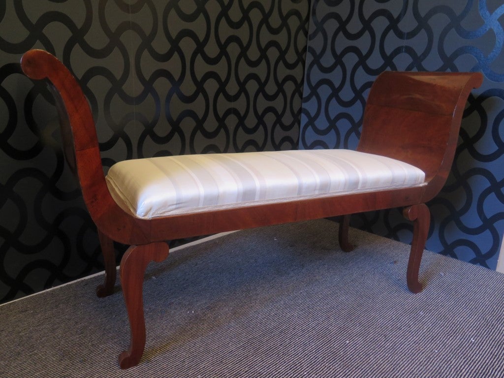 1890s Walnut and White Silk Louis Philippe Bench 4