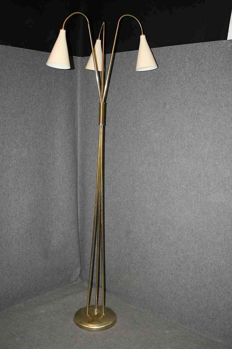 Midcentury three Lights Brass italian Floor Lamp, 1960 4