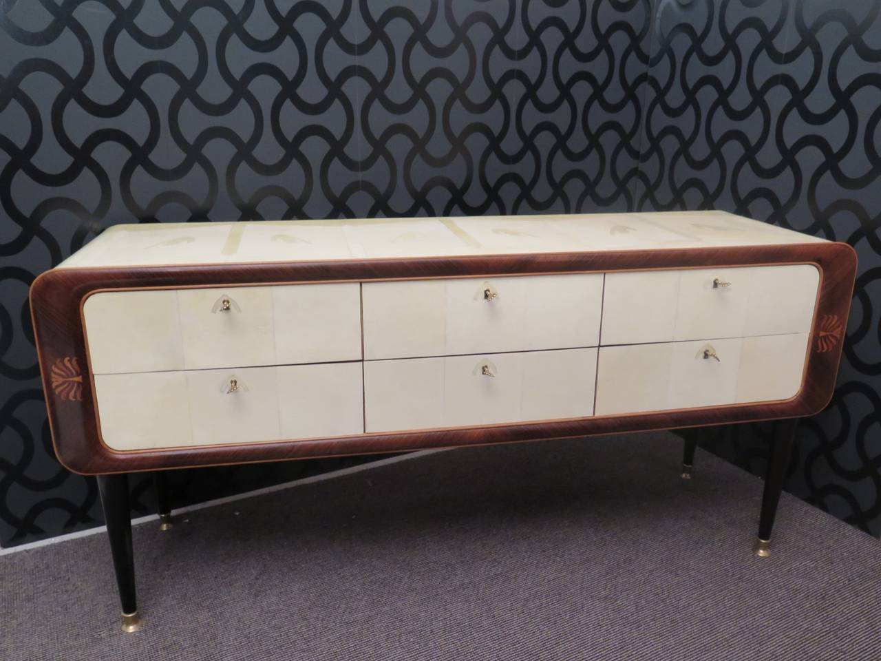 Lovely Italian Art Deco Dresser In Excellent Condition In Rome, IT