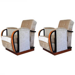 Italian Art Deco Pair of Armchairs Bird's-Eye Maples, 1930s