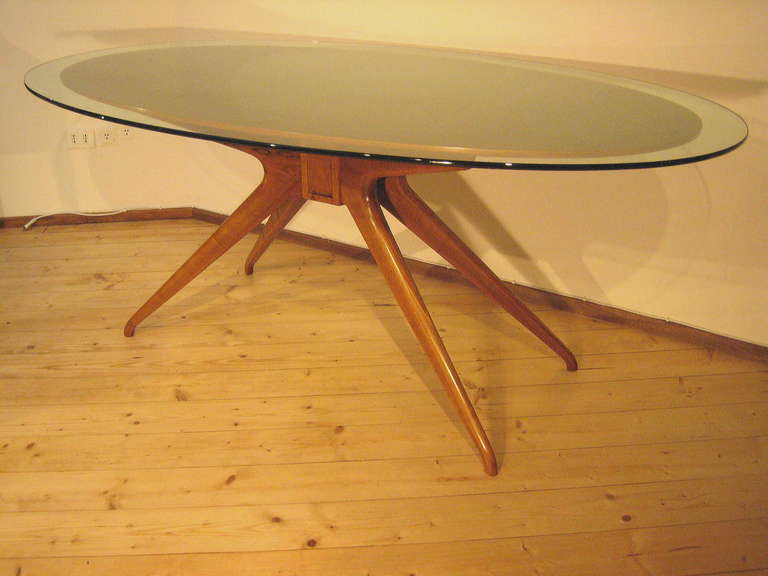 A Stunning 1950's Italian-florentine Sculptured Solid Walnut Table By Architect Tempestini - For Sale 3